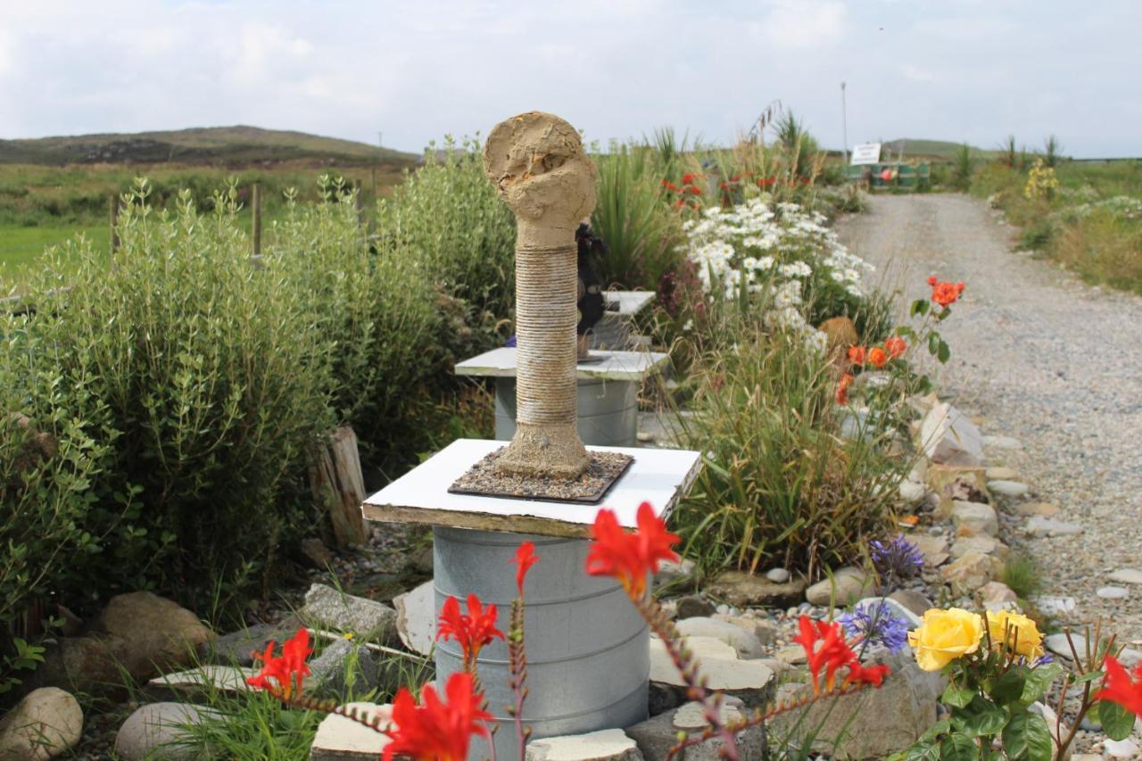 Malin Head Stay SolasTobann ArtHouse Room 1 Ensuite Exterior foto