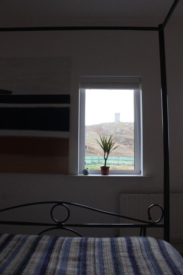 Malin Head Stay SolasTobann ArtHouse Room 1 Ensuite Exterior foto